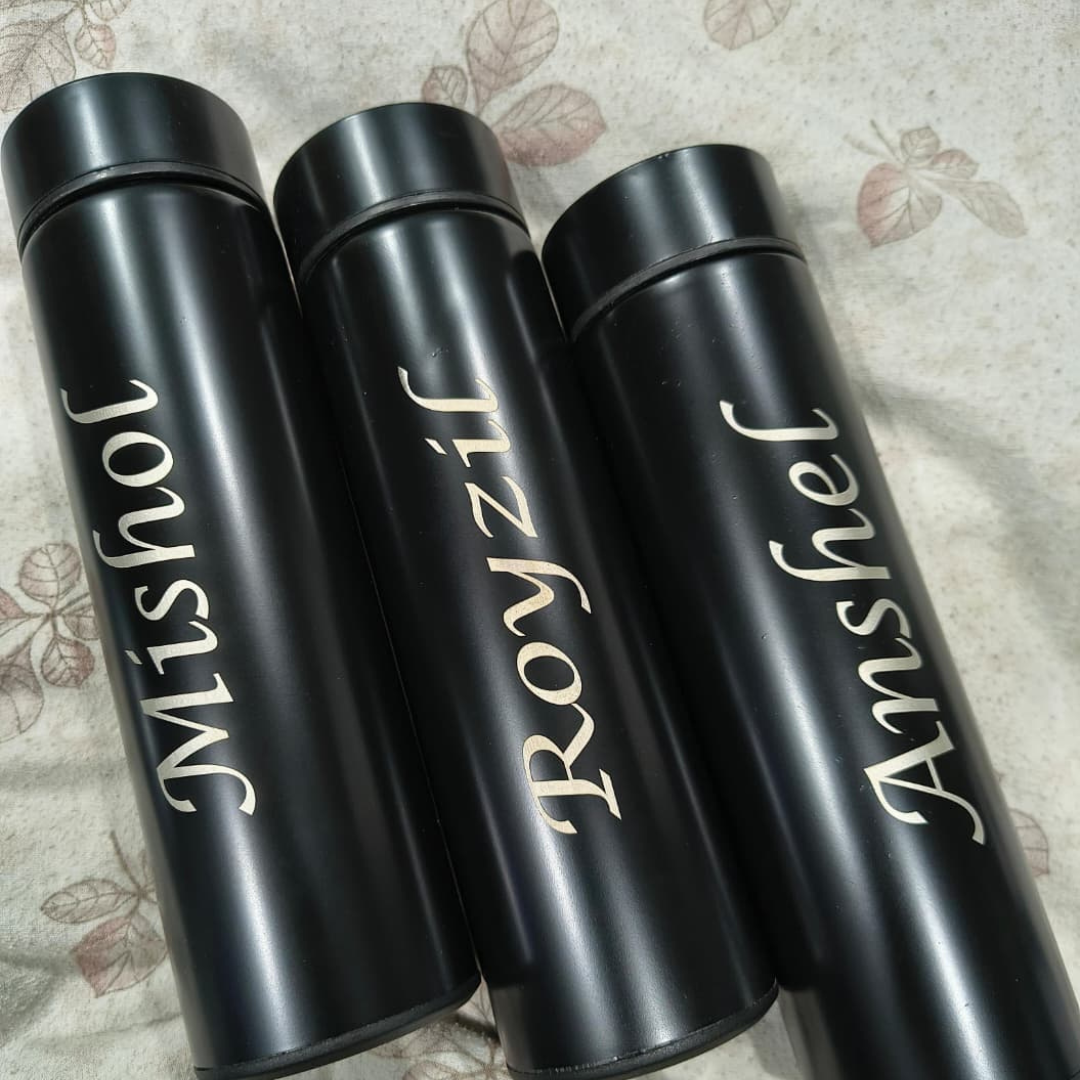 Smart Temperature Display Bottle – Personalised Name
